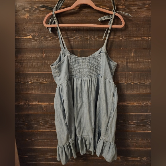 Old Navy Cami Dress - Picture 2 of 4